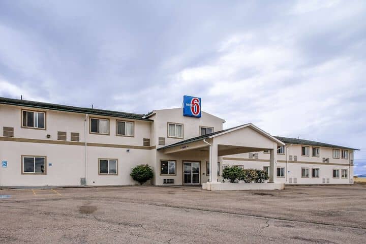 Hotel 30 of 32